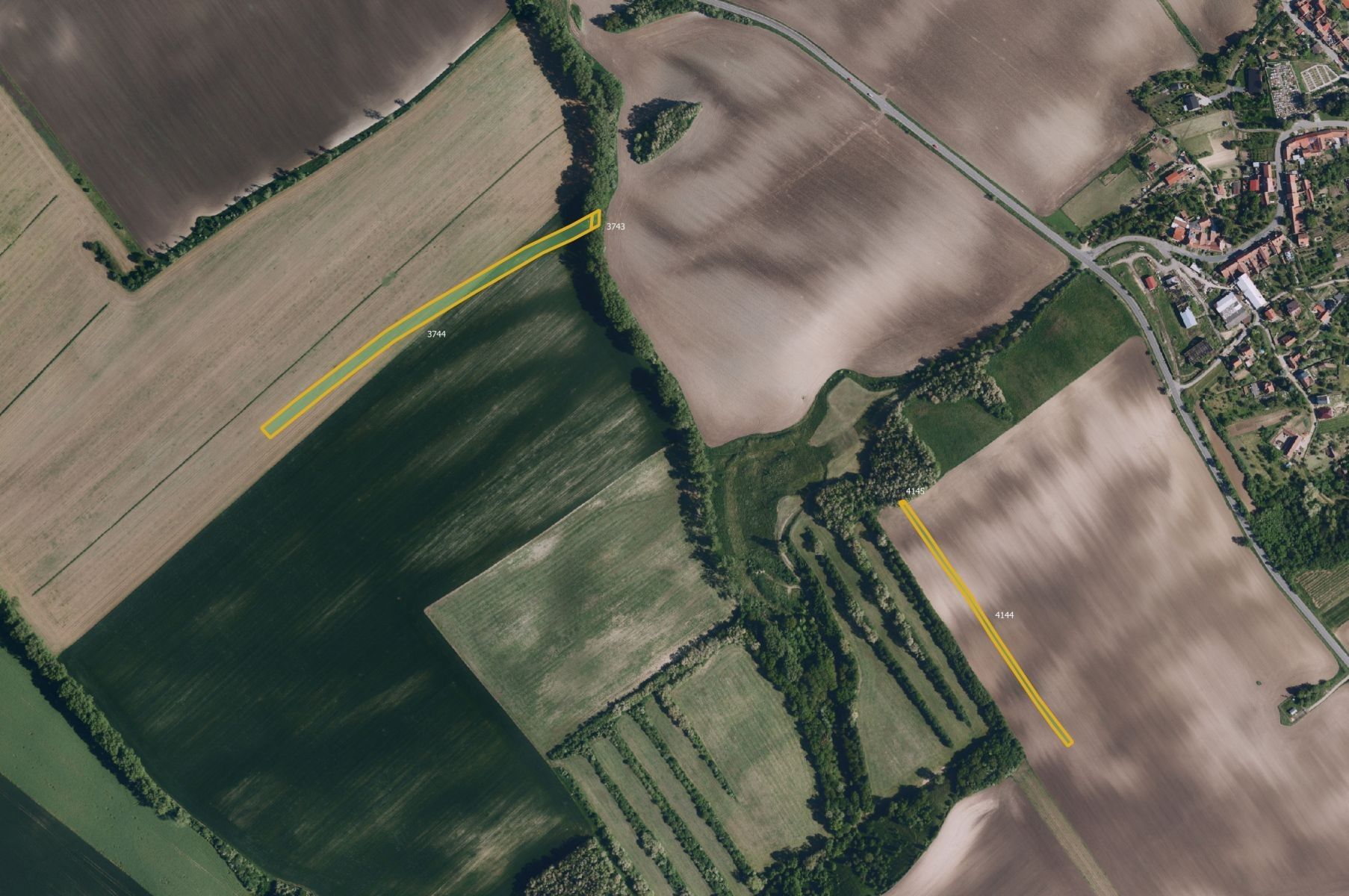 Zemědělský pozemek, 8 876 m²