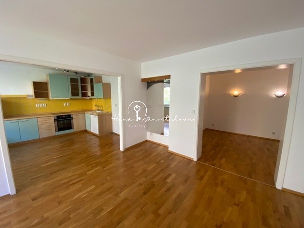 Prodej byt 2+kk - Holečkova, České Budějovice, 54 m²