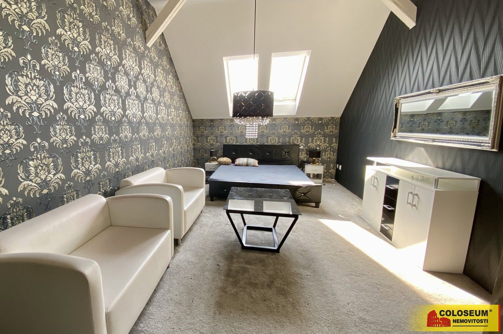 Ubytovací zařízení, Hodonín, 292 m² - 1