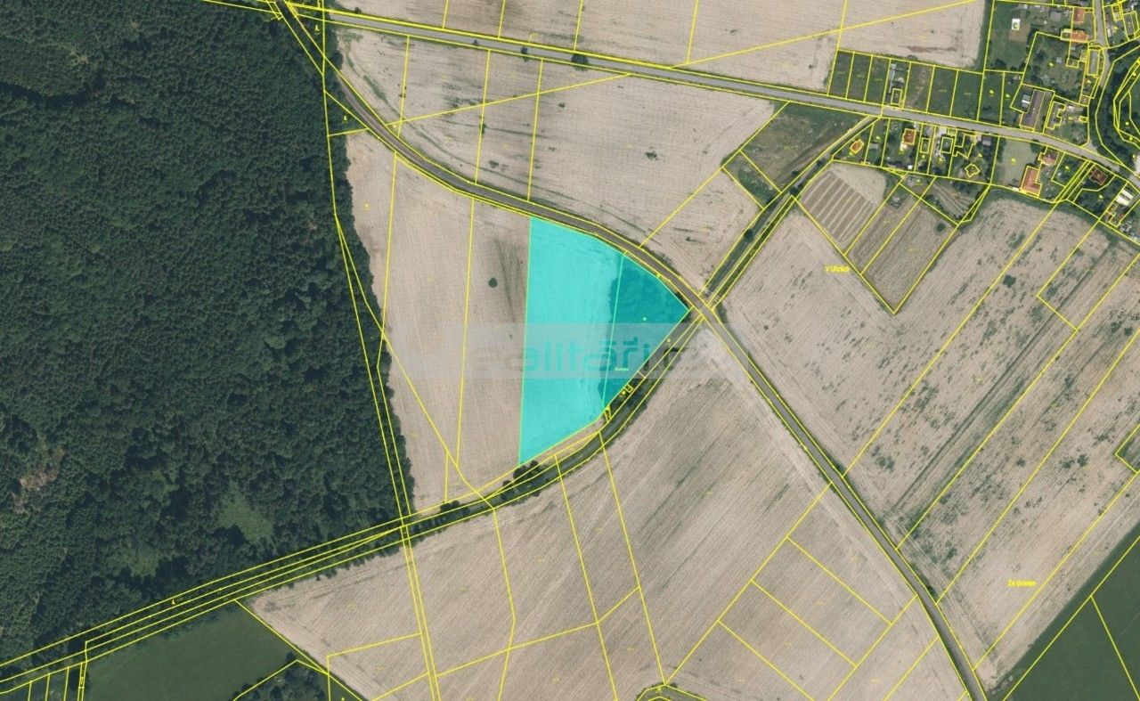 Zemědělský pozemek, 16 816 m²