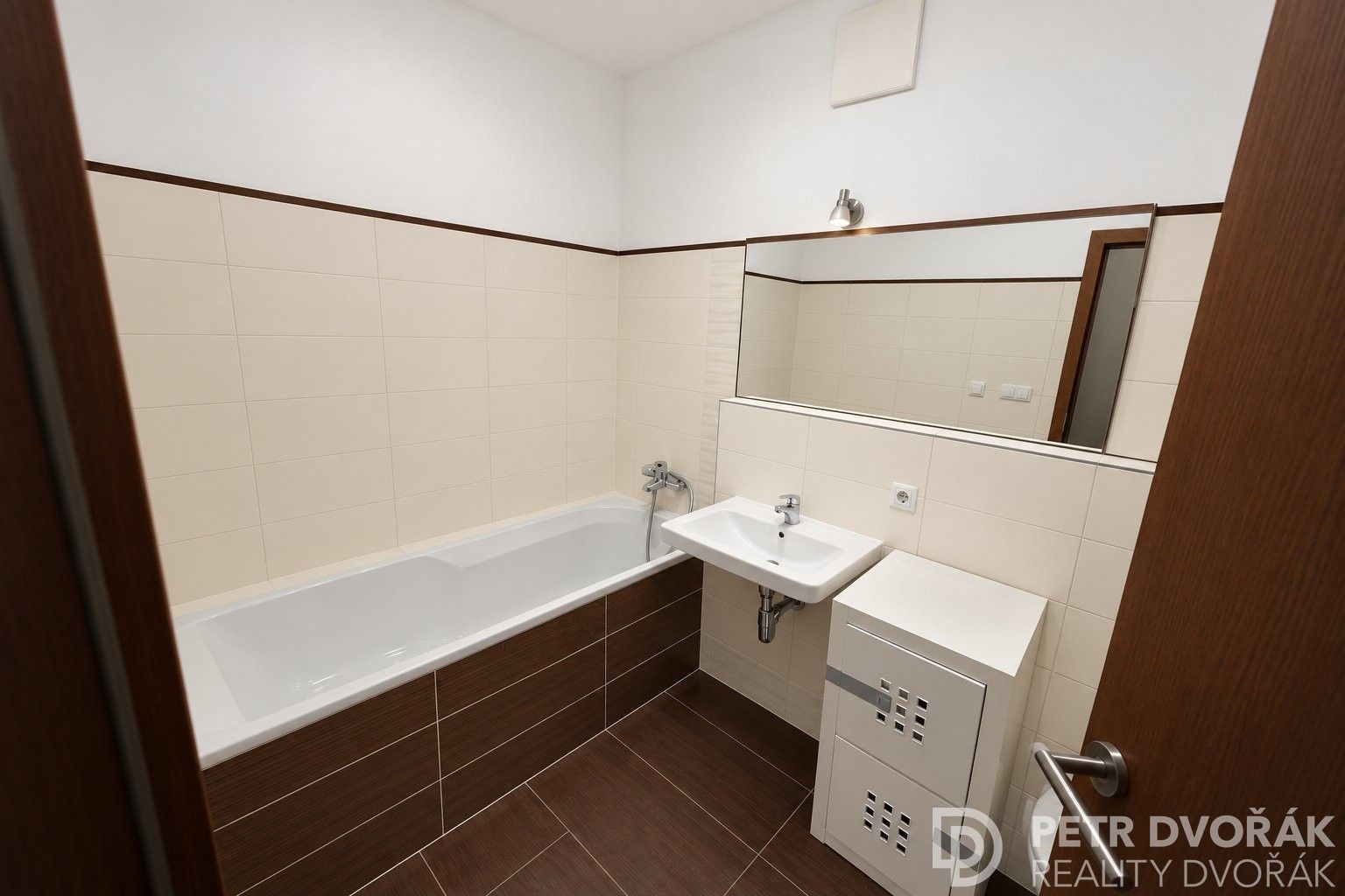 Prodej byt 1+kk - Plzeňská 1282, Praha Košíře, 36 m² - 5