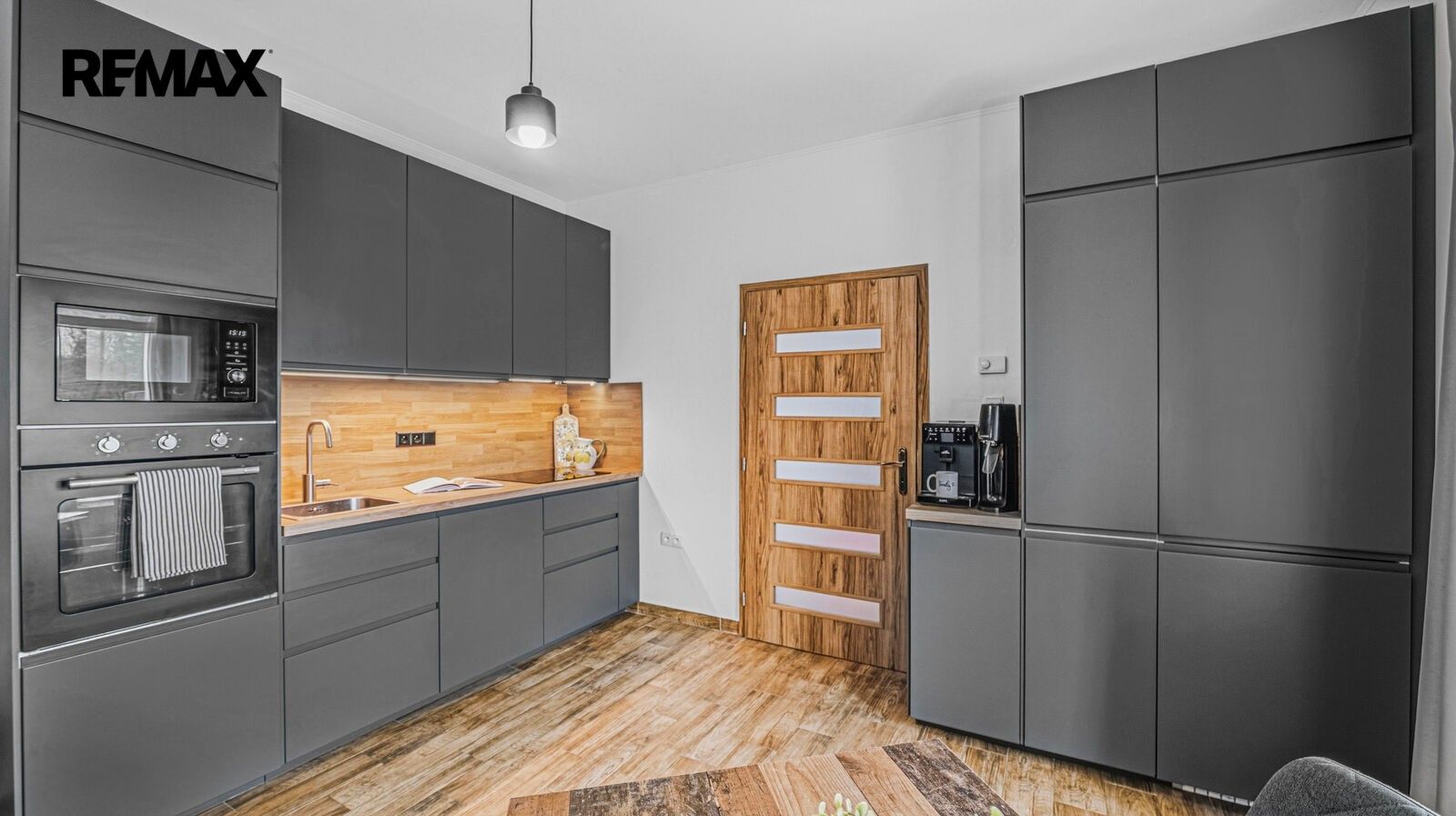 Rodinné domy, Vinařice, 106 m² - 2
