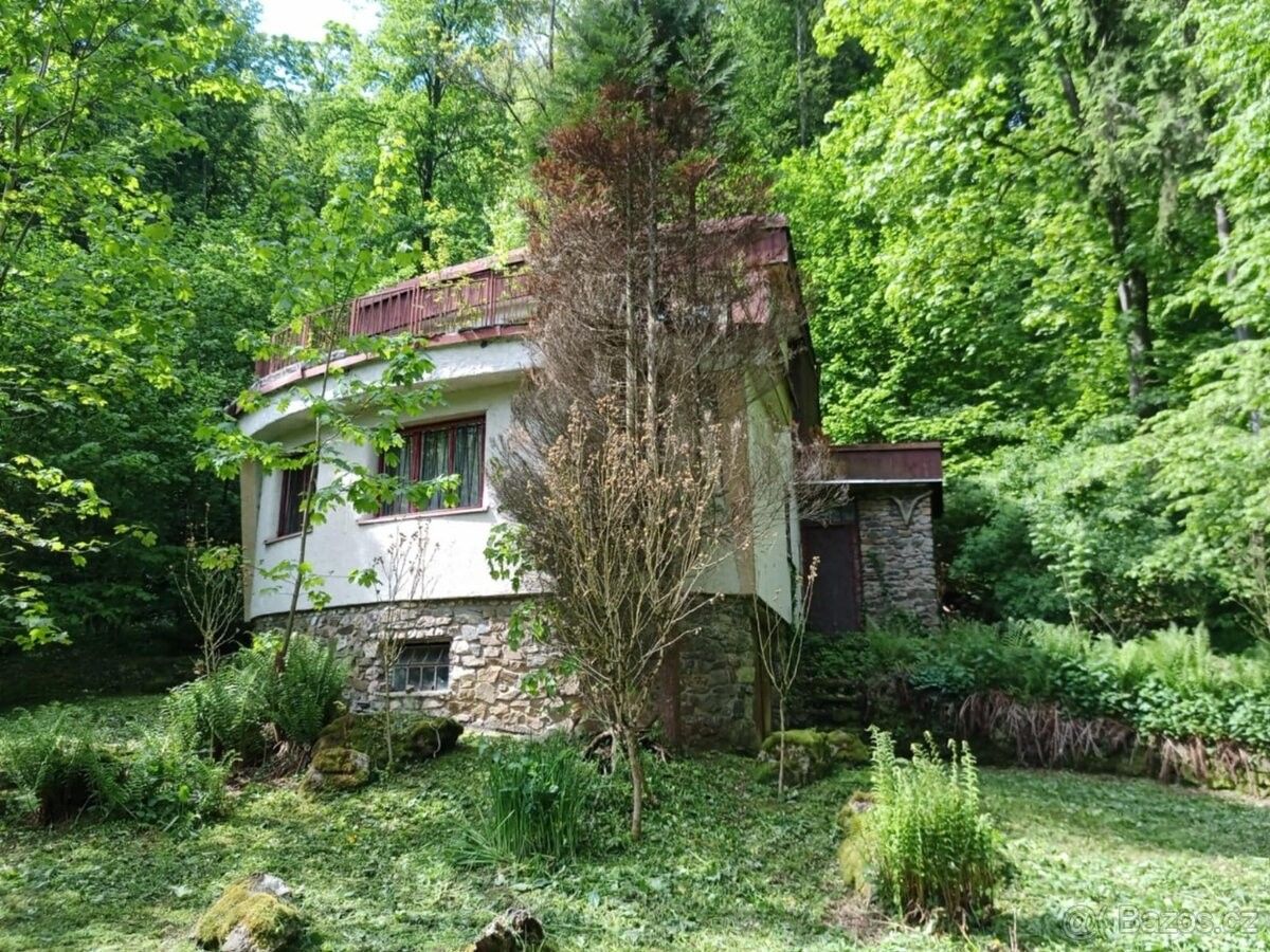 Chaty, Šumná, 671 02 - 1