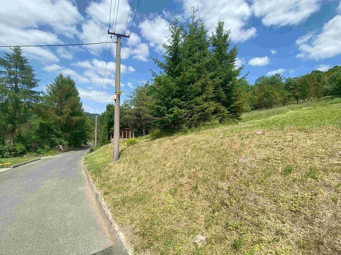 Louka, 2 790 m²