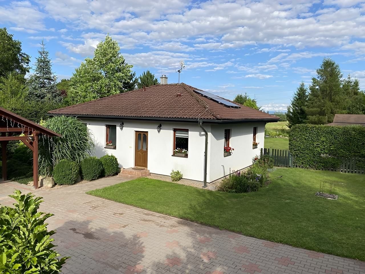 Chaty, Dvůr Králové nad Labem - Zboží u Dvora Králové, Královéhradecký kraj