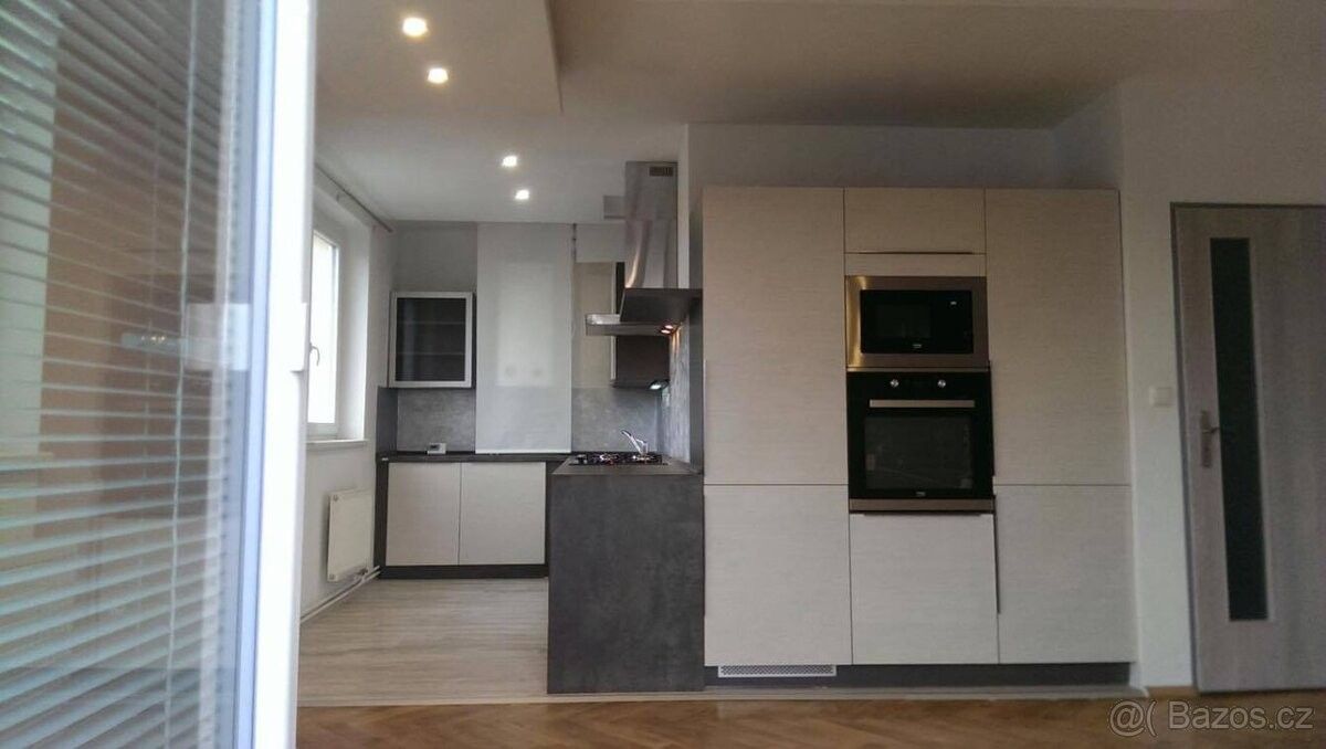 Pronájem byt - Chrudim, 537 01