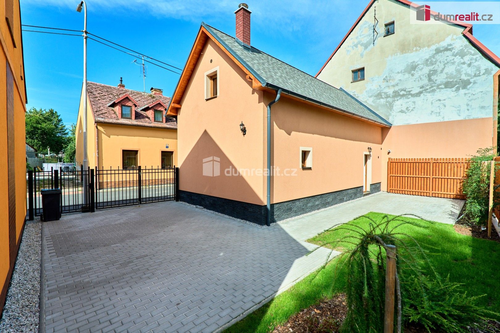 Prodej rodinný dům - Koželužská, Hroznětín, 79 m²