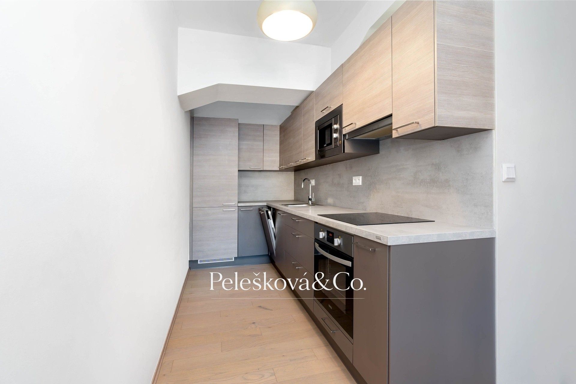 1+kk, Jankovcova, Praha, 38 m² - 2