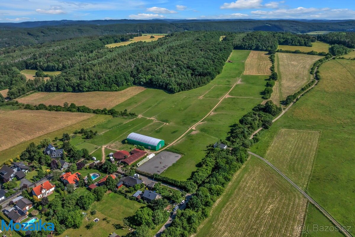 Rodinný dům · Mníšek pod Brdy, 252 10 - 4