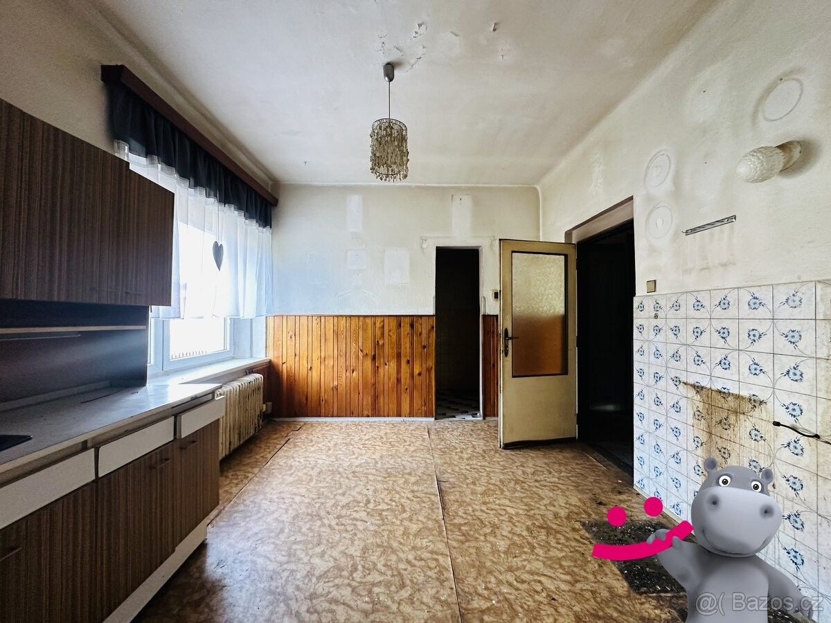 Prodej rodinný dům - Zákolany, 273 28