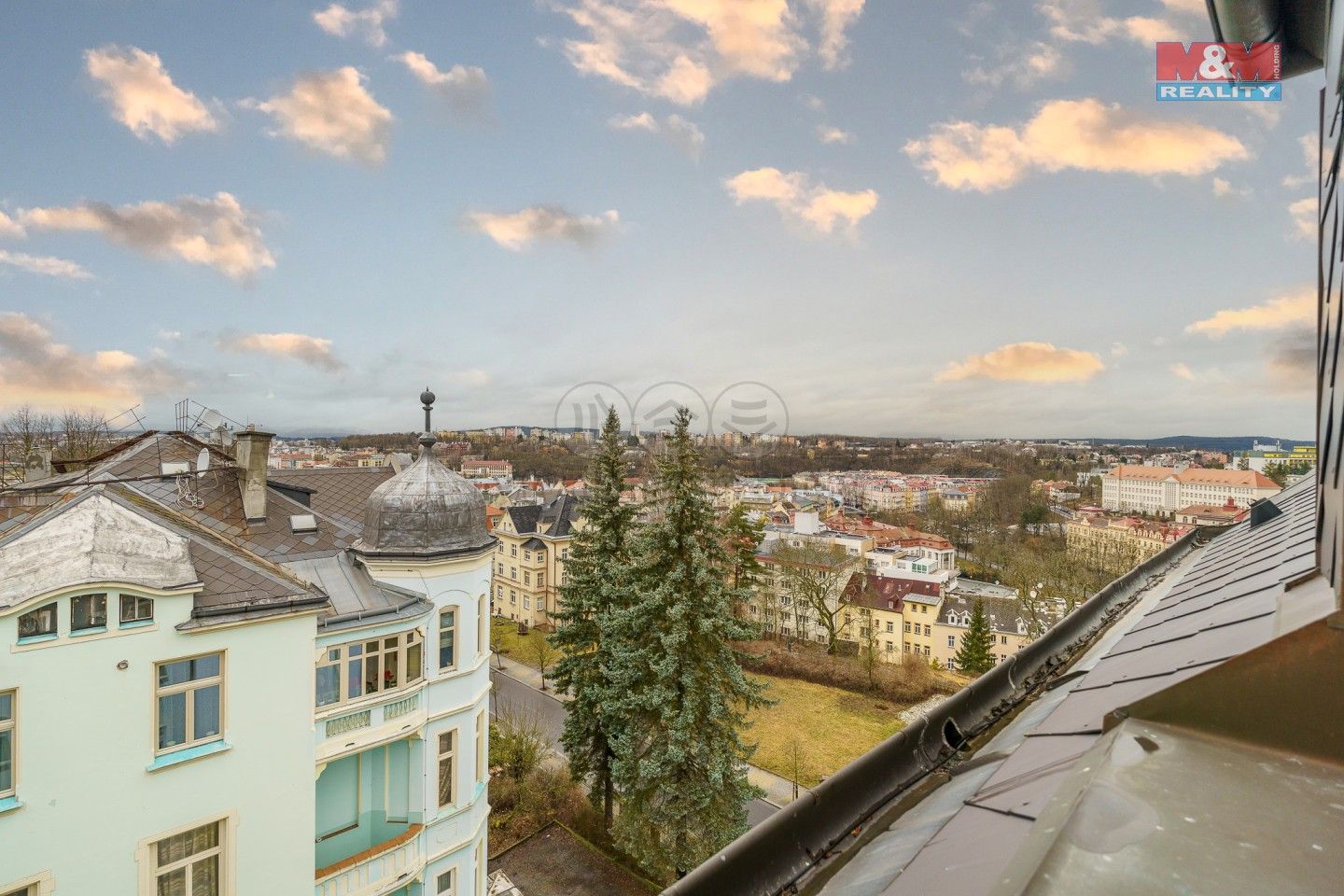 Prodej byt 3+1 - Krále Jiřího, Karlovy Vary, 173 m²