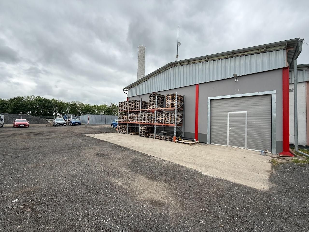 Sklady, Raisova, Chomutov, 335 m²