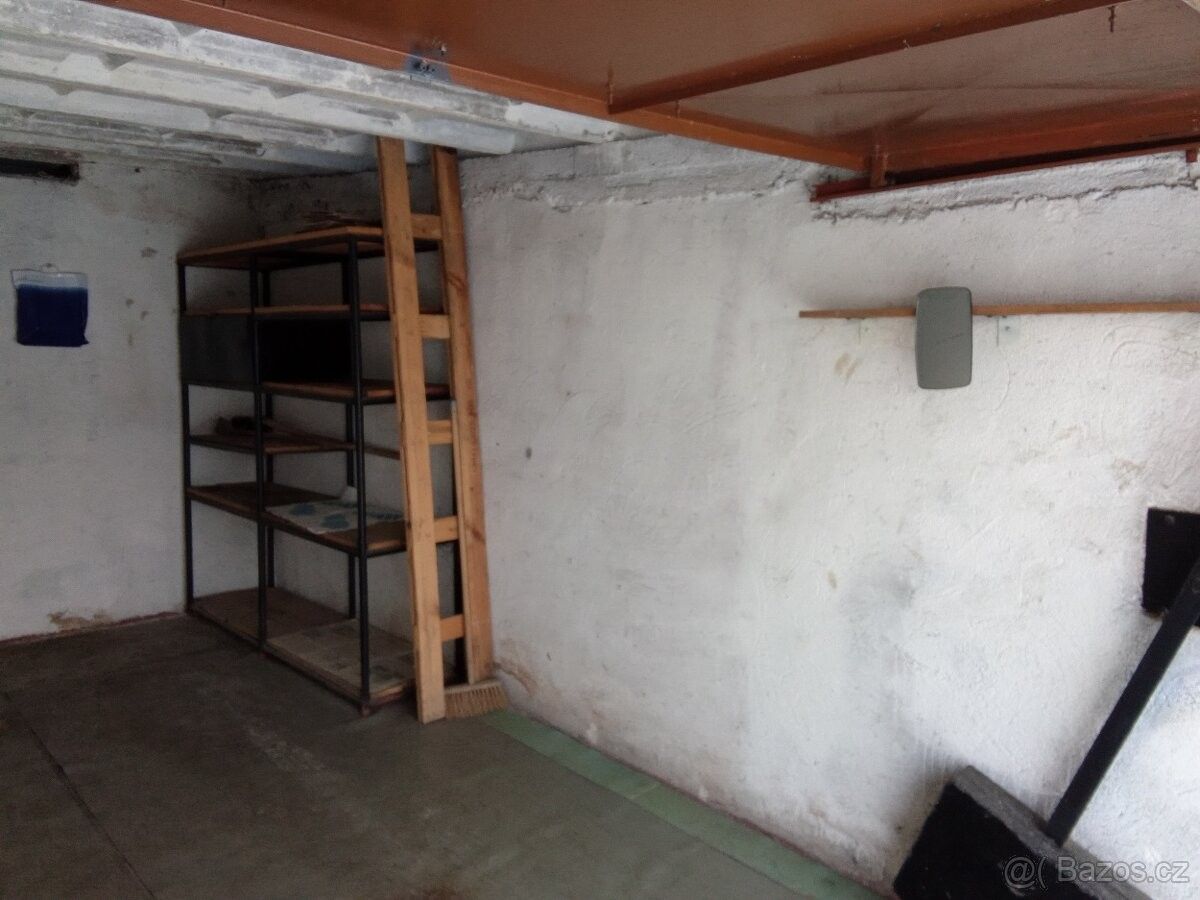 Pronájem garáž - Plzeň, 301 00