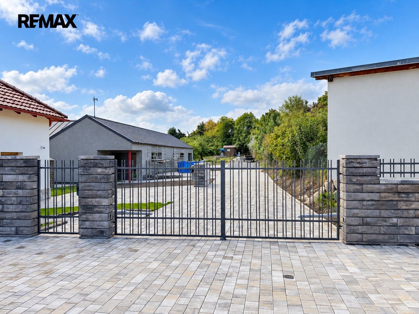 Prodej pozemek pro bydlení - Jirkov, 1 017 m² - 5
