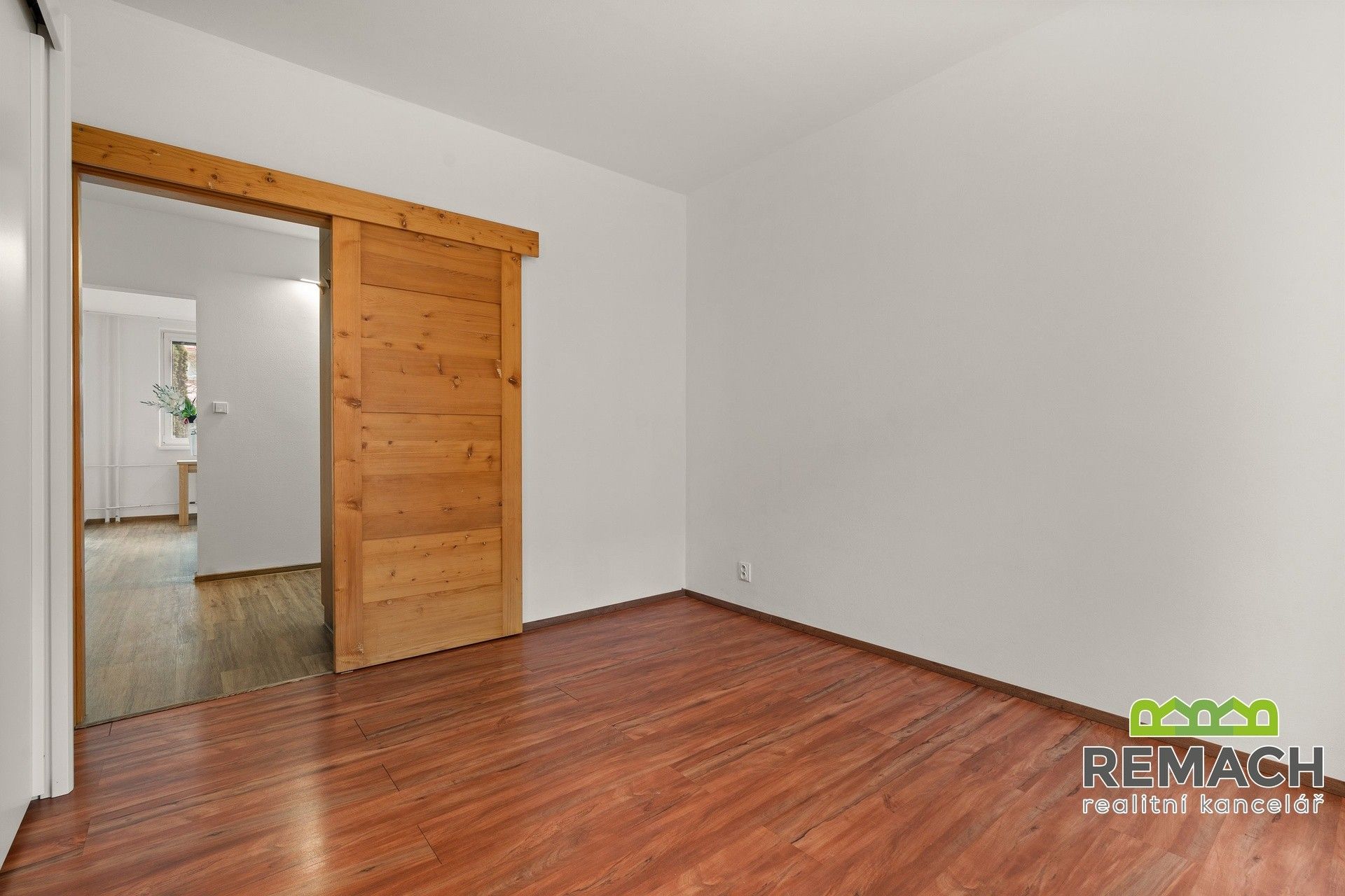 Pronájem byt 3+1 - Pod Svahy, Uherské Hradiště, 76 m² - 5