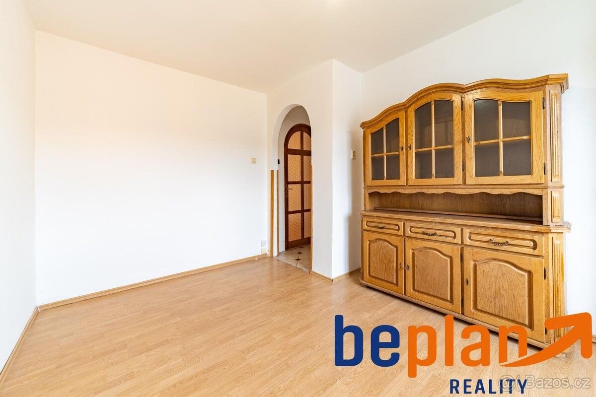 Prodej byt - Březová, 360 01