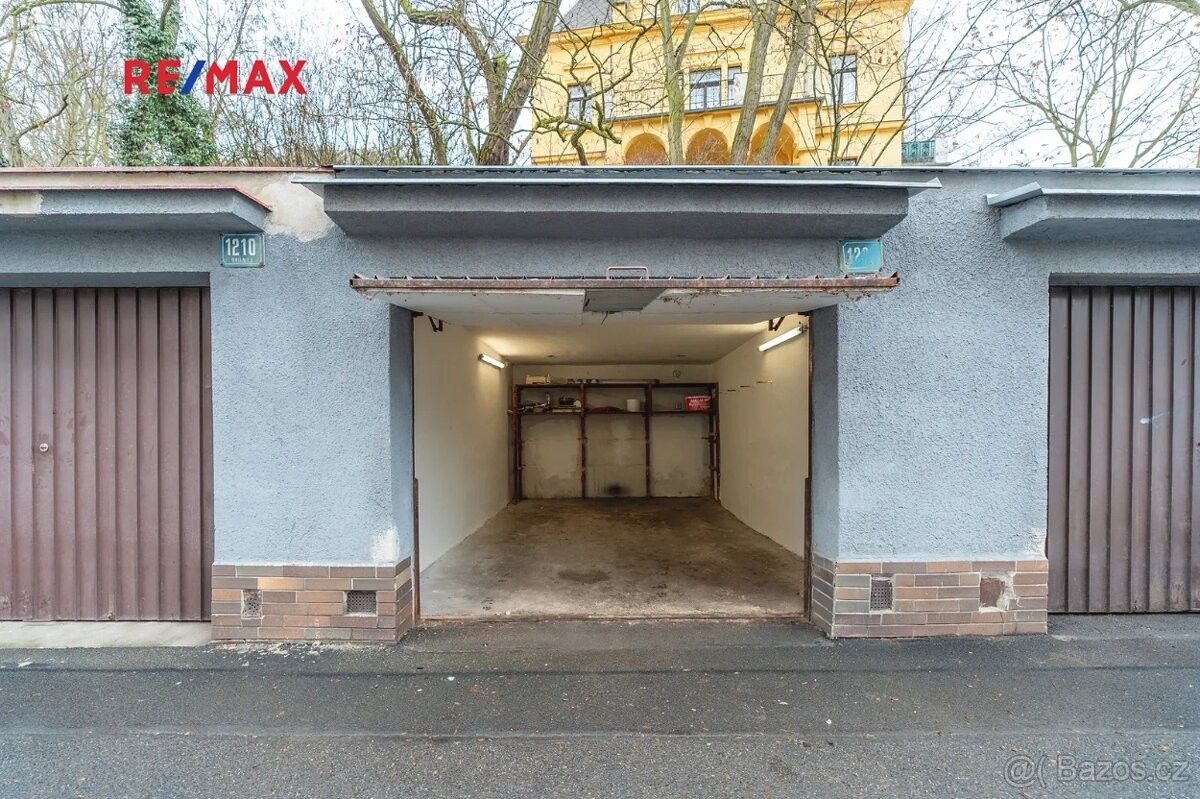 Garáže, Ústí nad Labem, 400 03