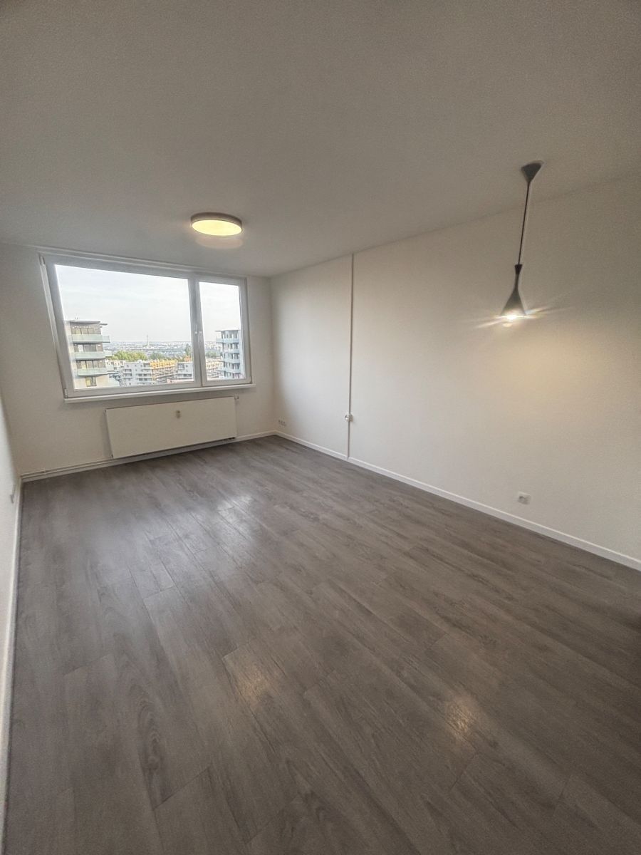 2+kk, Prosecká, Praha - Prosek, 42 m² - 2
