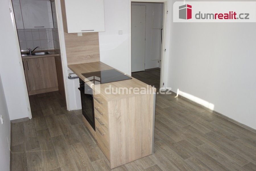 Pronájem byt 2+kk - náměstí T. G. Masaryka, Břeclav, 38 m²