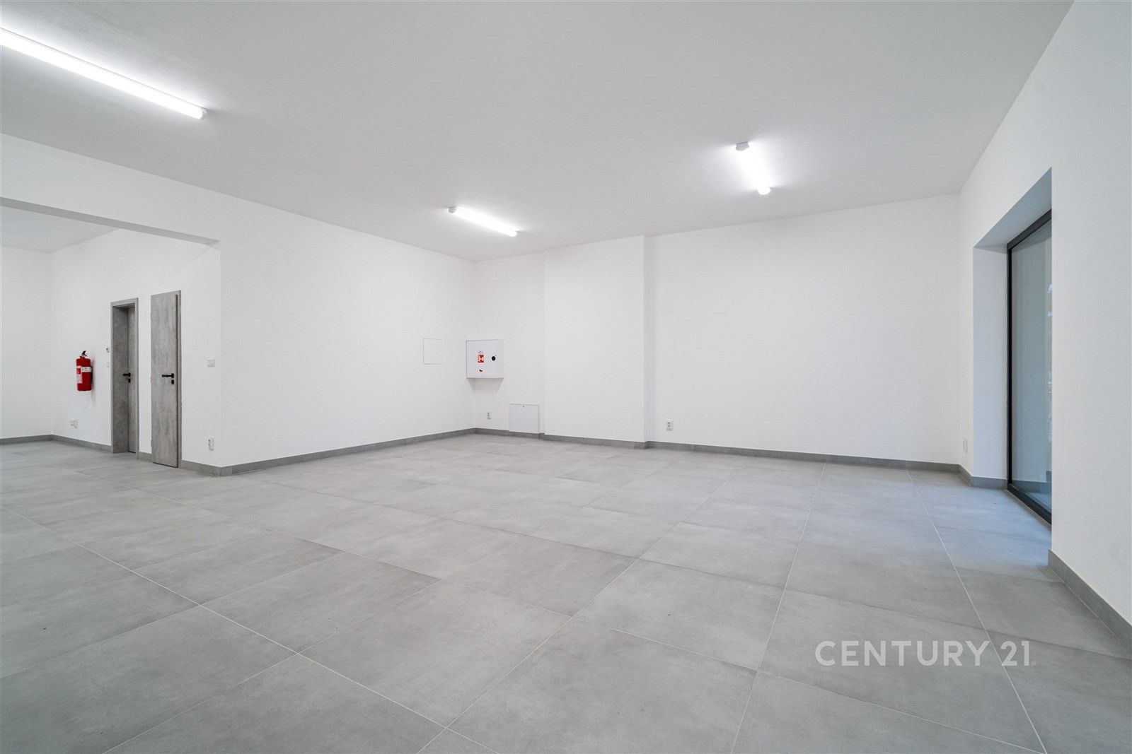 Ostatní, Ringhofferova 422, Kamenice, 65 m²