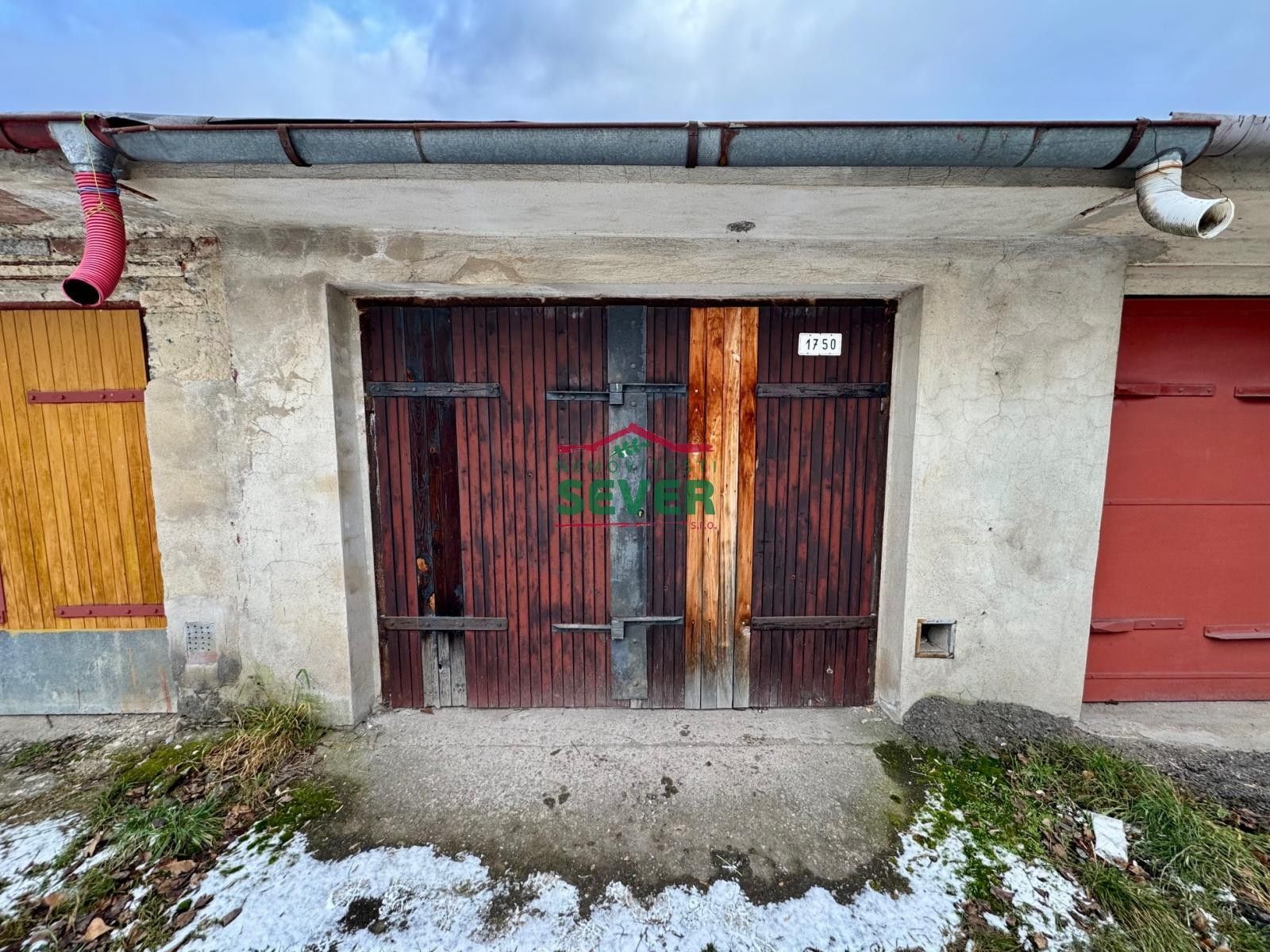 Garáže, Teplické Předměstí, Bílina, 22 m²