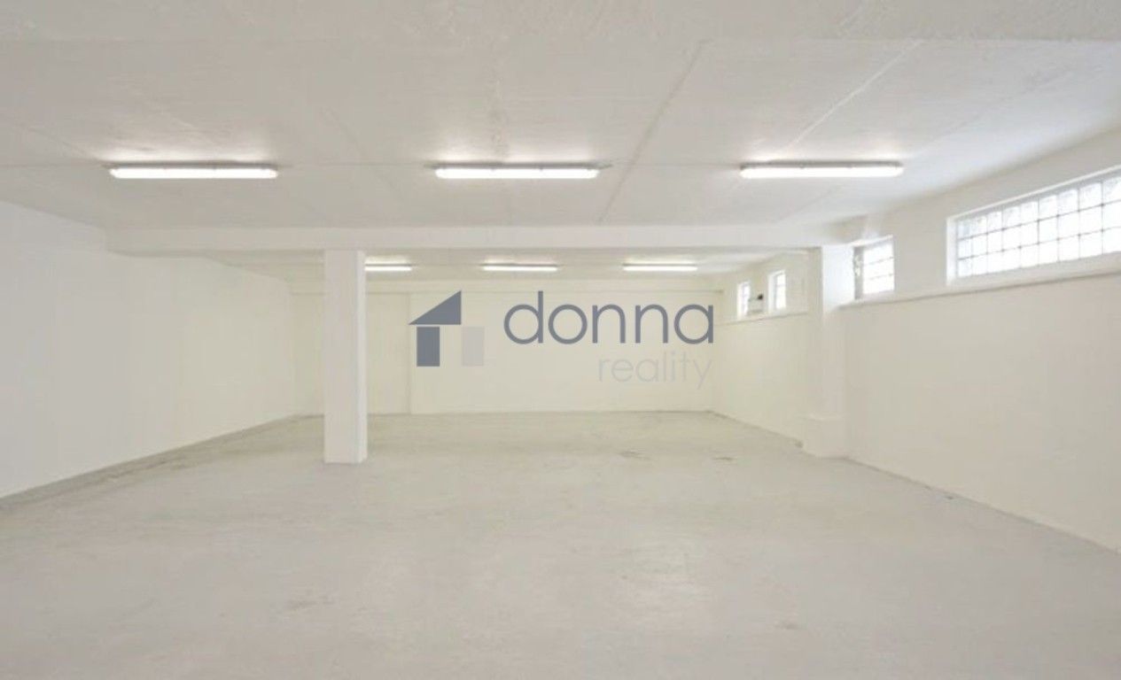 Sklady, Ve žlíbku, Praha Horní Počernice, 77 m² - 1