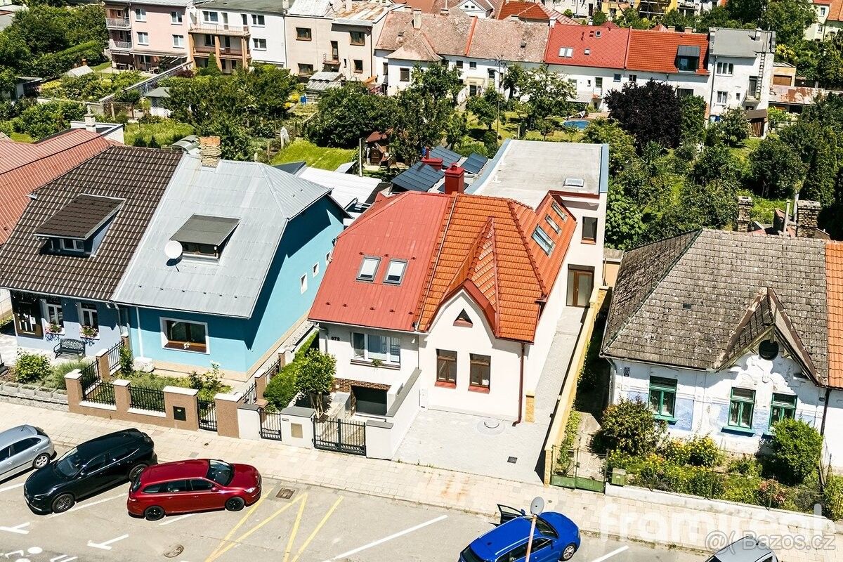 Prodej byt - Bařice-Velké Těšany, 767 01