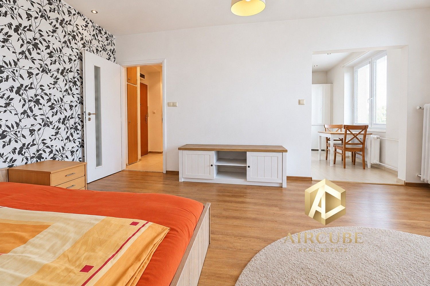 Byt 2+kk · 54 m² · Praha - Strašnice, okres Praha 10, Hlavní město Praha - 4