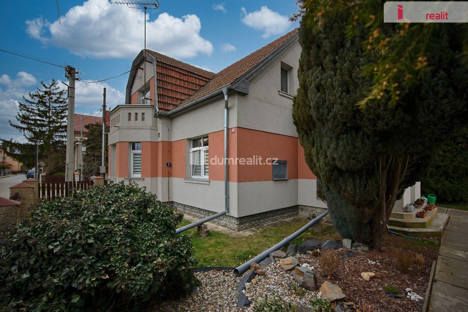 Rodinné domy, Střední, Libiš, 150 m² - 1