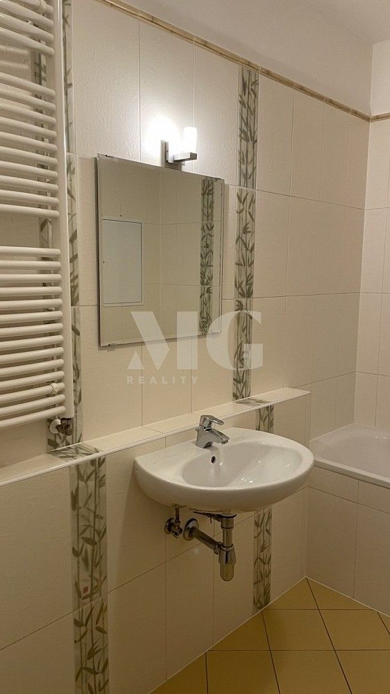 Pronájem byt 1+kk - U lipové aleje, Praha 10 - Dubeč, 54 m² - 5