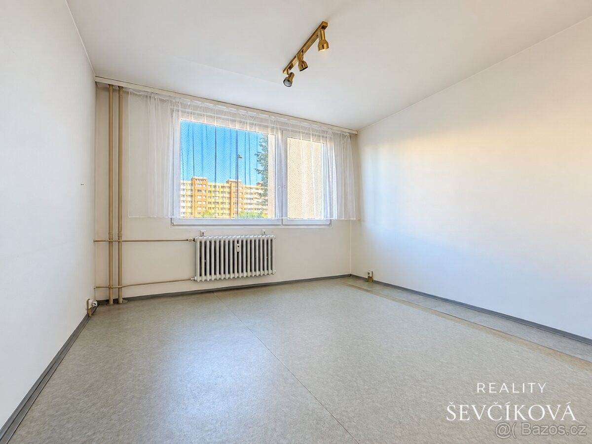 Byty, Praha, 181 00 - 1