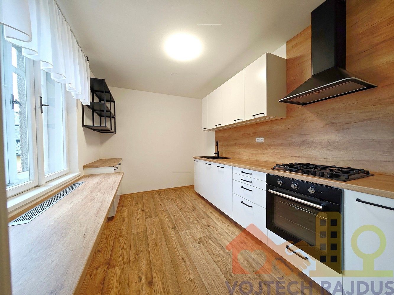 Prodej rodinný dům - Stará Ves nad Ondřejnicí - Stará Ves, okres Ostrava-město, 200 m² - 5