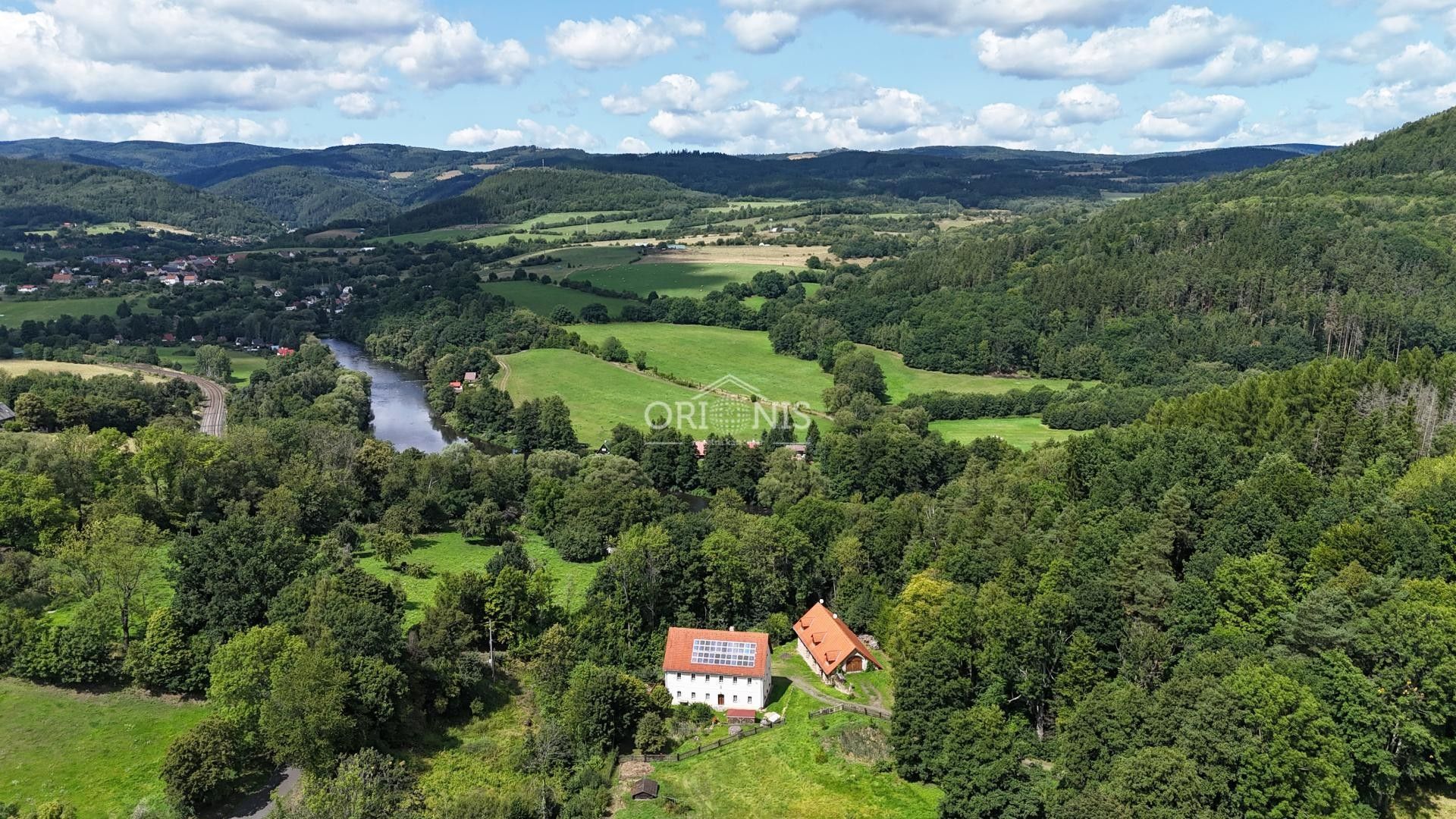 Prodej ubytovací zařízení - Oslovice, Okounov, 600 m²