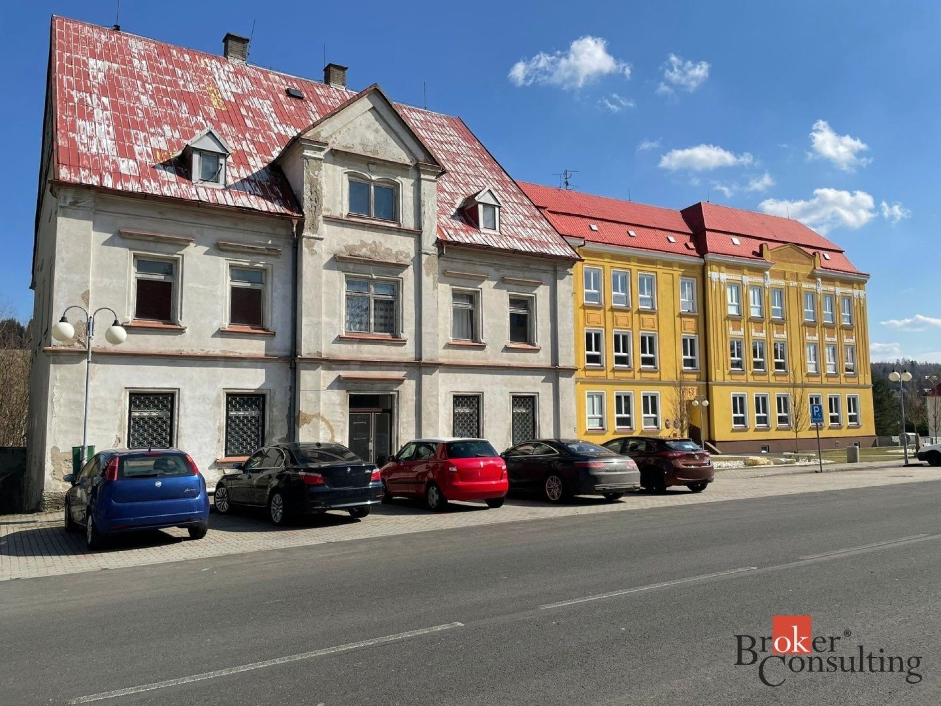 Ubytovací zařízení · 520 m² · nám. J. Švermy, Kovářská - 3