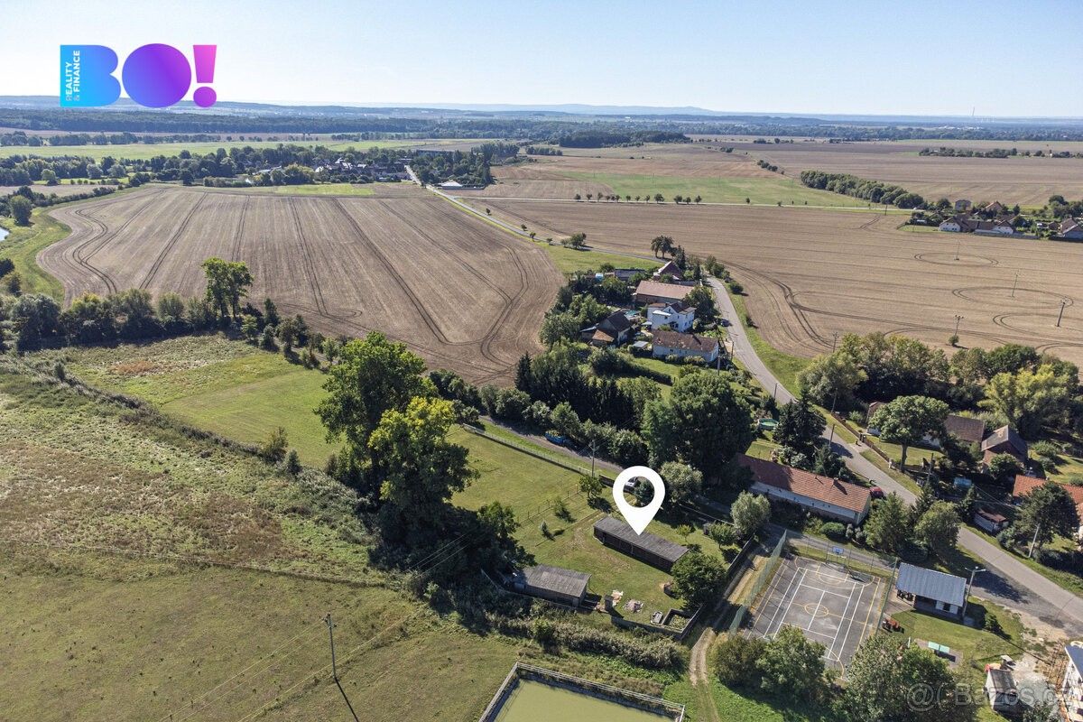 Prodej pozemek pro bydlení - Chlumec nad Cidlinou, 503 51