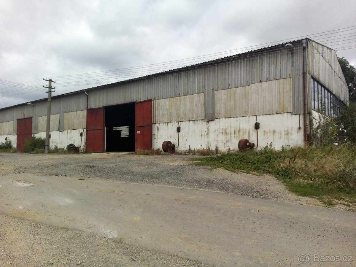 Sklady, Lukov, 676 02