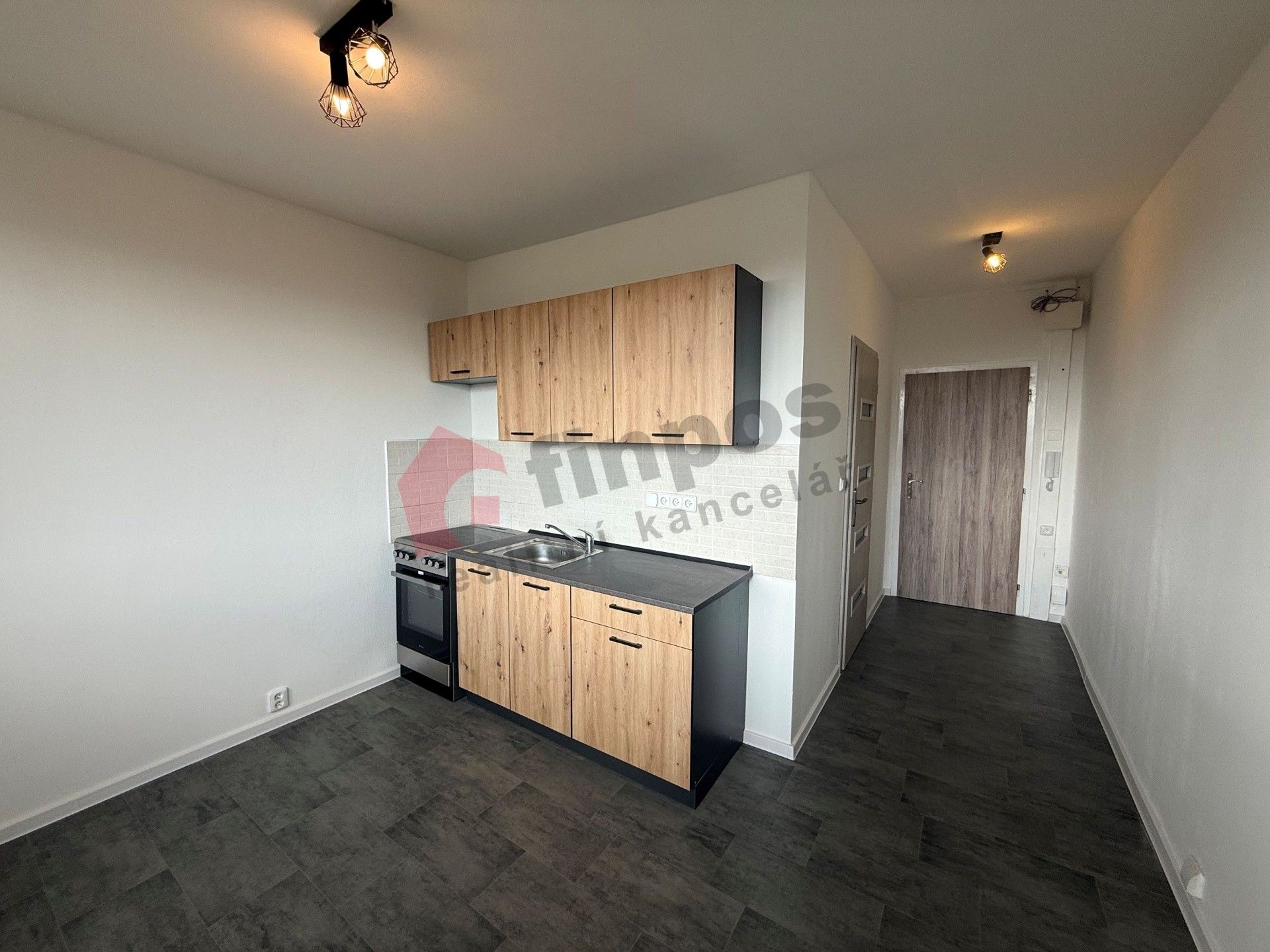 Pronájem byt 1+1 - Karla Čapka 247, Krupka Maršov, 35 m² - 5