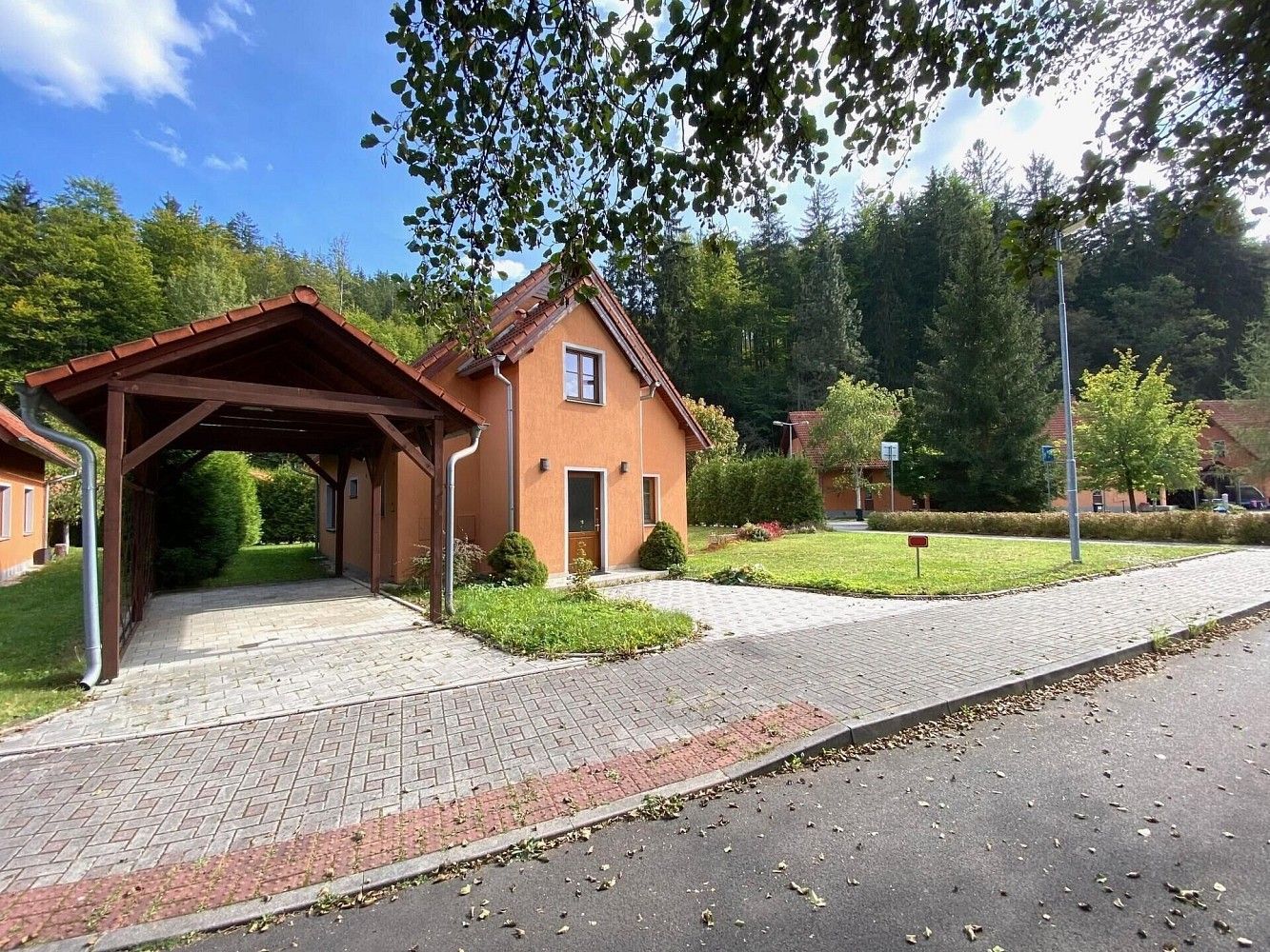 Rodinné domy, Karlovy Vary, Karlovarský kraj, 140 m² - 1