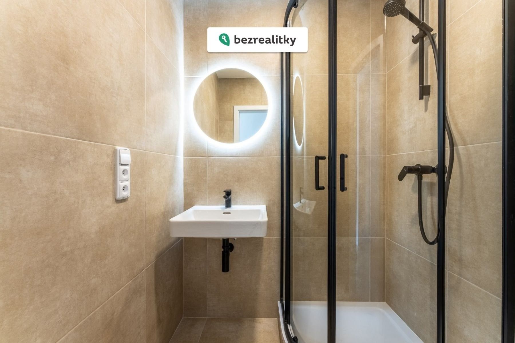 4+kk, Spojovací 2604, Praha Žižkov, 66 m² - 1