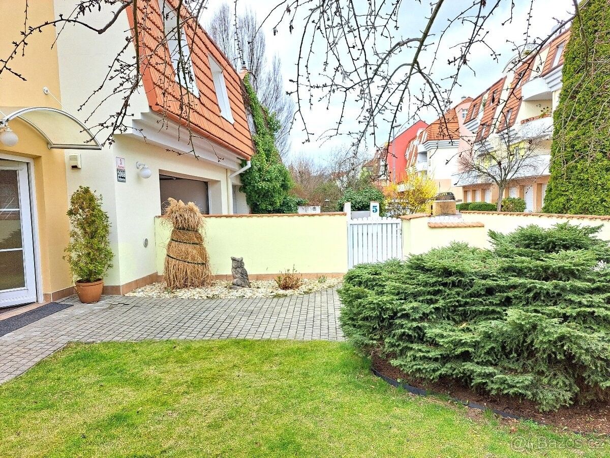 Prodej dům - Brno, 621 00, 278 m²