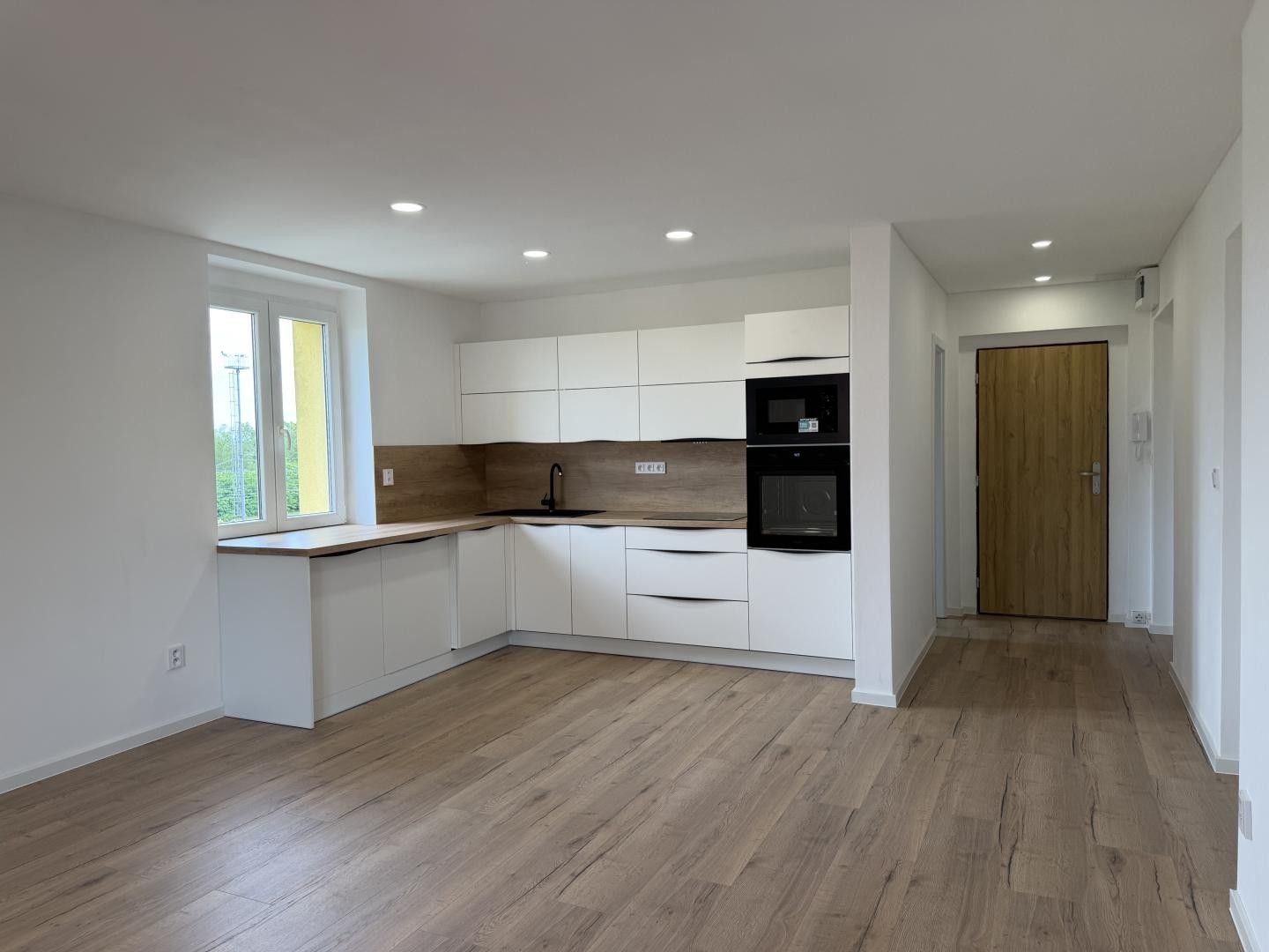 4+kk, Purkyněho 2082, Žatec, 70 m² - 1