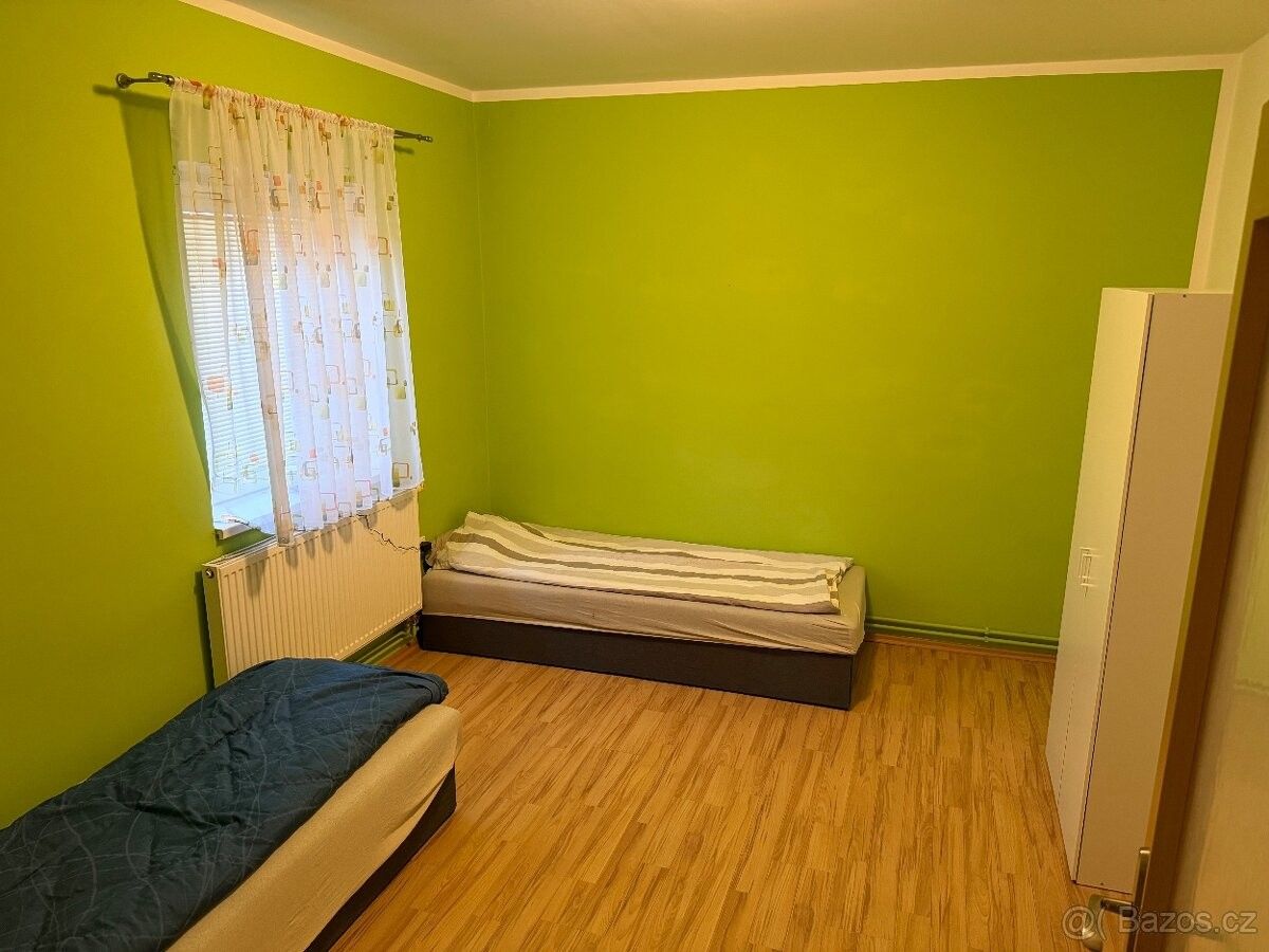 Byty, Dolní Ředice, 533 75