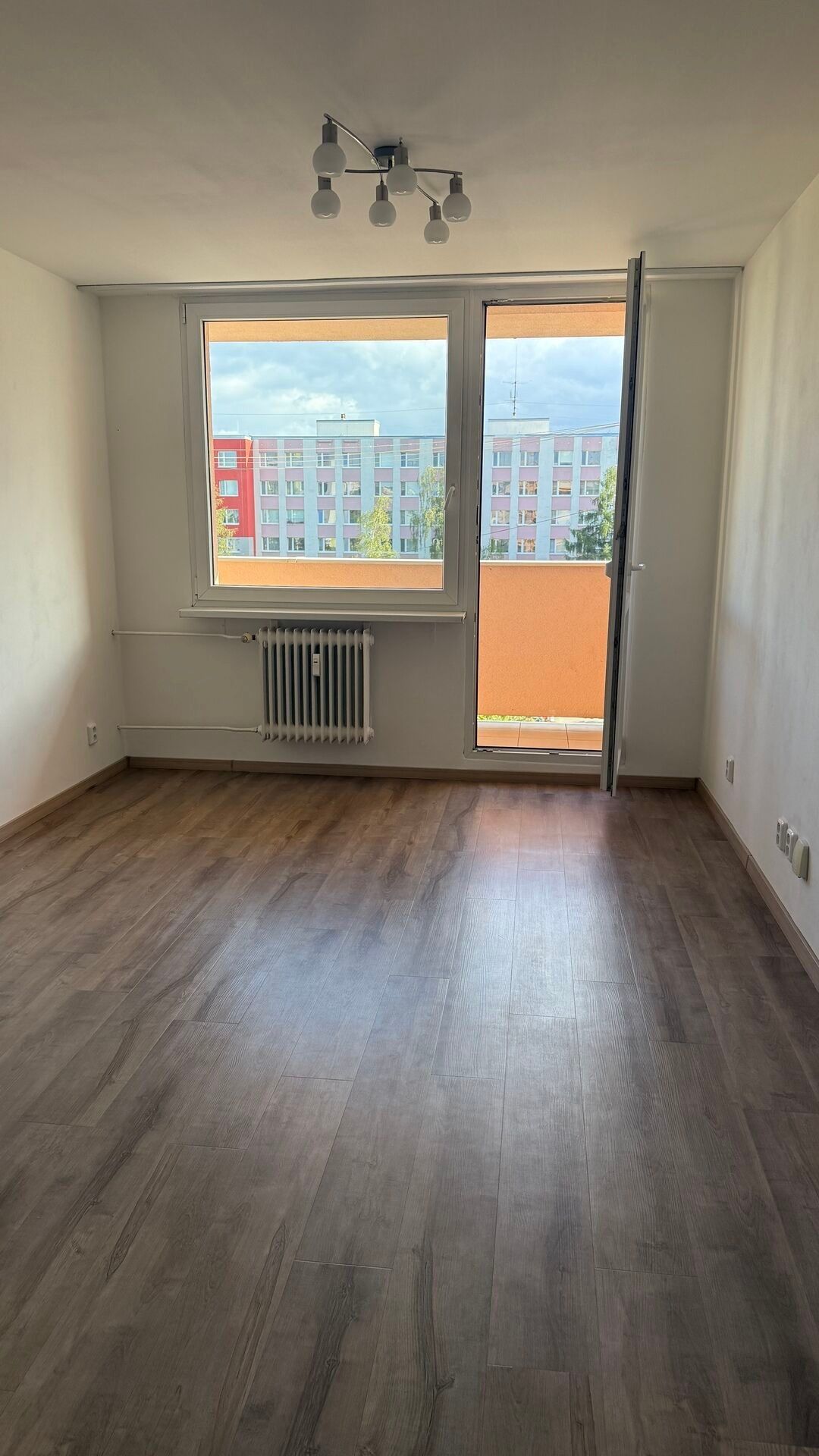 Byt 2+kk · 47 m² · Na růžovém poli  , Kladno - 3