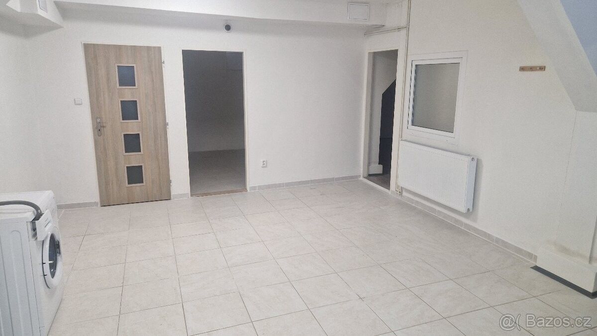 Pronájem byt - Nový Bor, 473 01