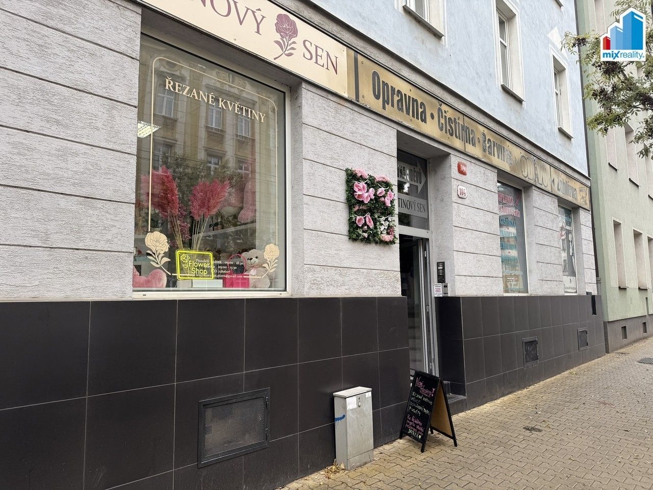 Pronájem obchodní prostory - Koterovská, Plzeň, 70 m²