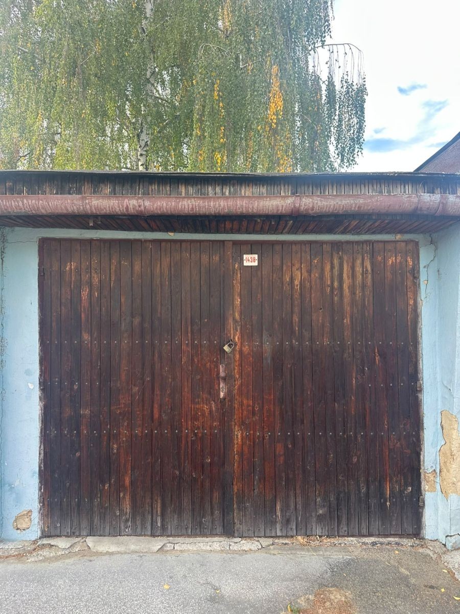 Garáž, 18 m²