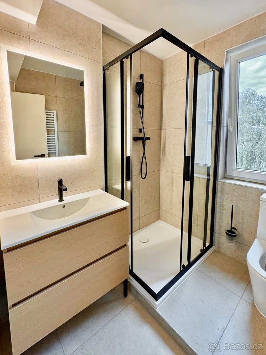 Pronájem byt - Krnov, 794 01