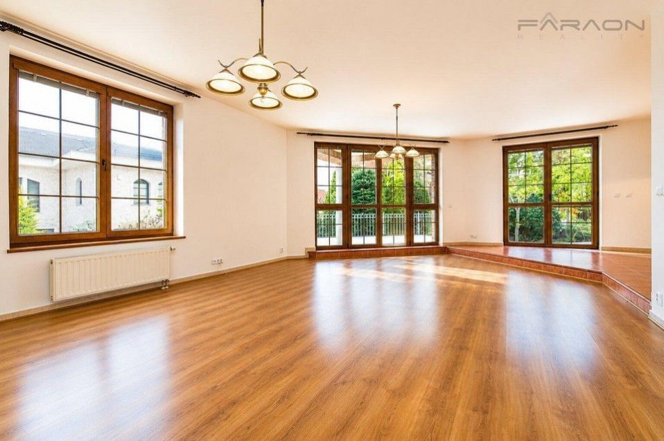 Vila · 384 m² · Druhého odboje, Praha - 3