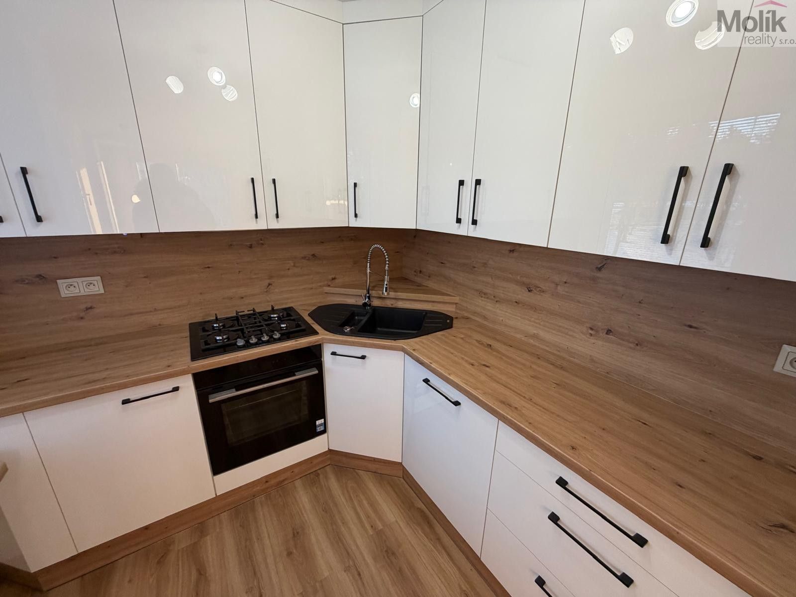 Prodej byt 3+1 - Most, 69 m²