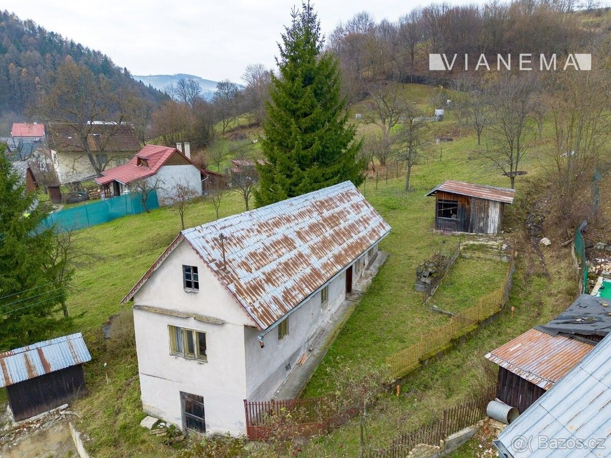 Prodej rodinný dům - 987 65, Slovensko